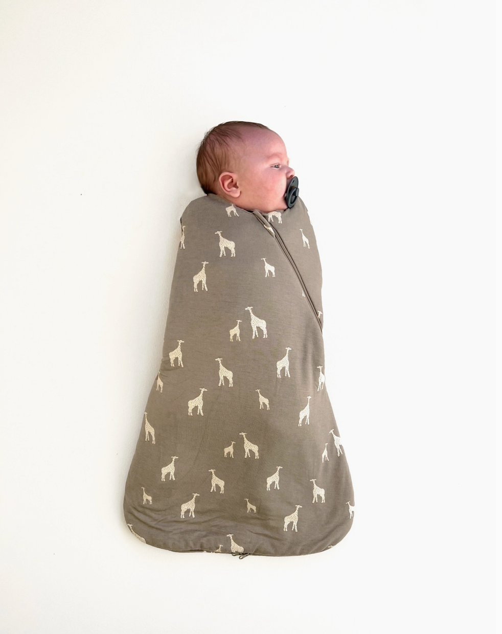 Cloud Swaddle - Giraffe Maple