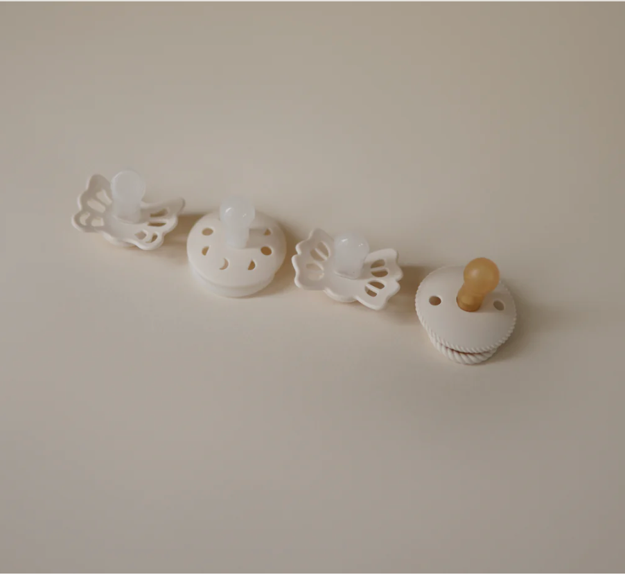 FRIGG Baby's First Pacifier 4 Pack - Moonlight Sailing (Cream)