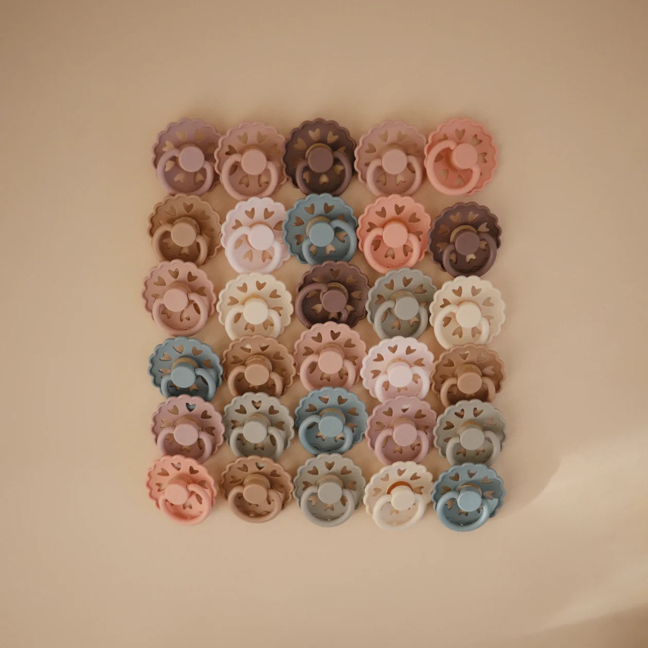 Frigg Andersen Rubber Pacifier - Silky Satin/Willow Grey (6-18m)