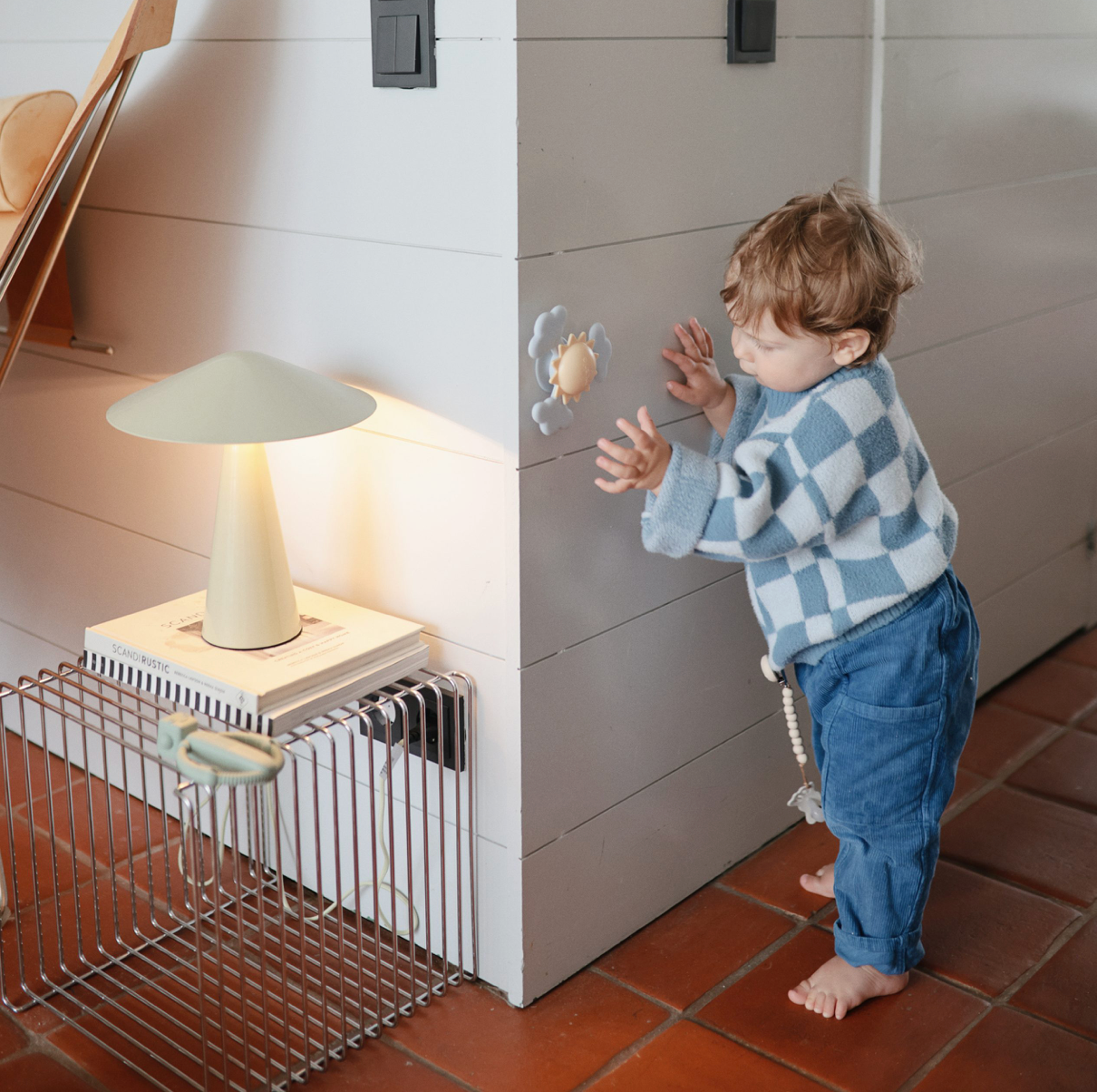 Sunshine Suction Spinner Toy