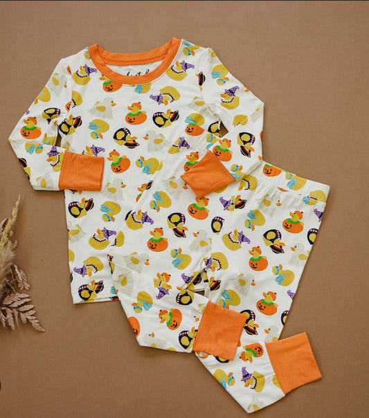 Bamboo Two Piece Set - Spooky Quack-tacular