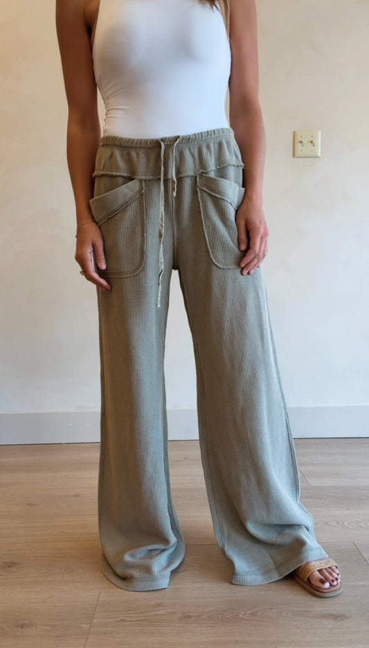 Hannah Pants - Muted Olive
