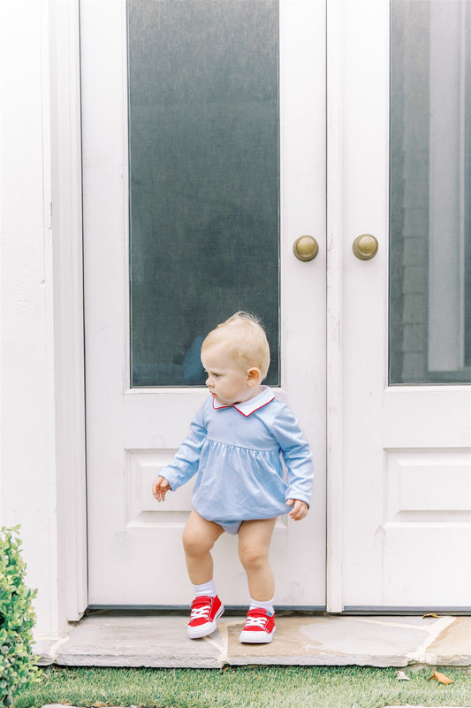 Proper Peony Light Blue With Red Boy Bubble