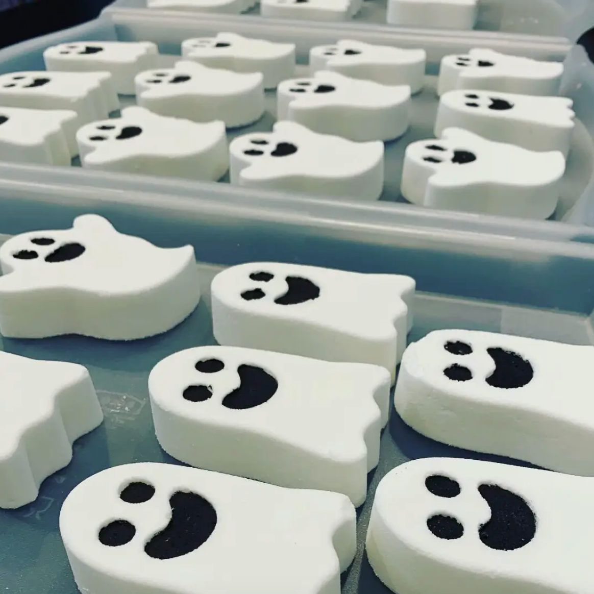 Ghost Bath Bomb