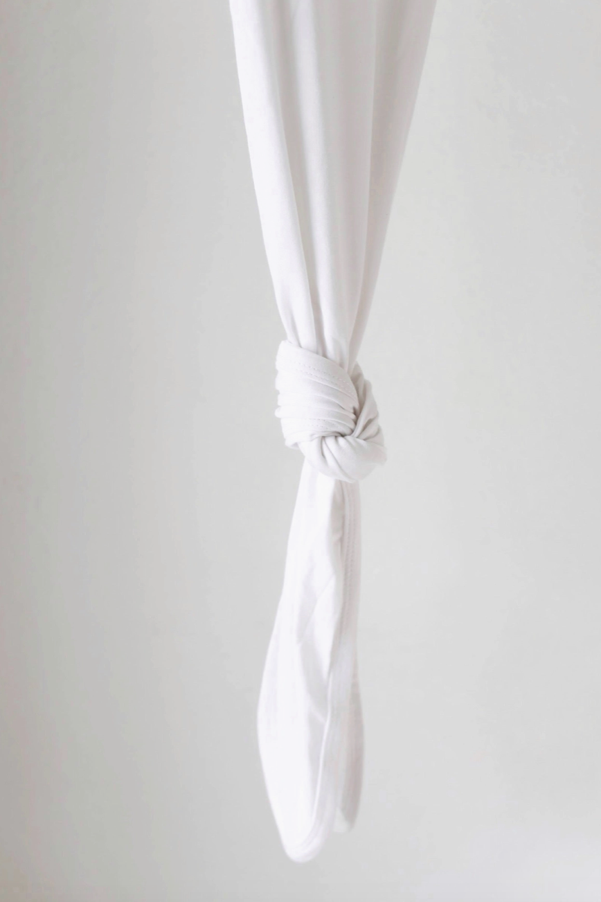 Bamboo Knotted Gown - White