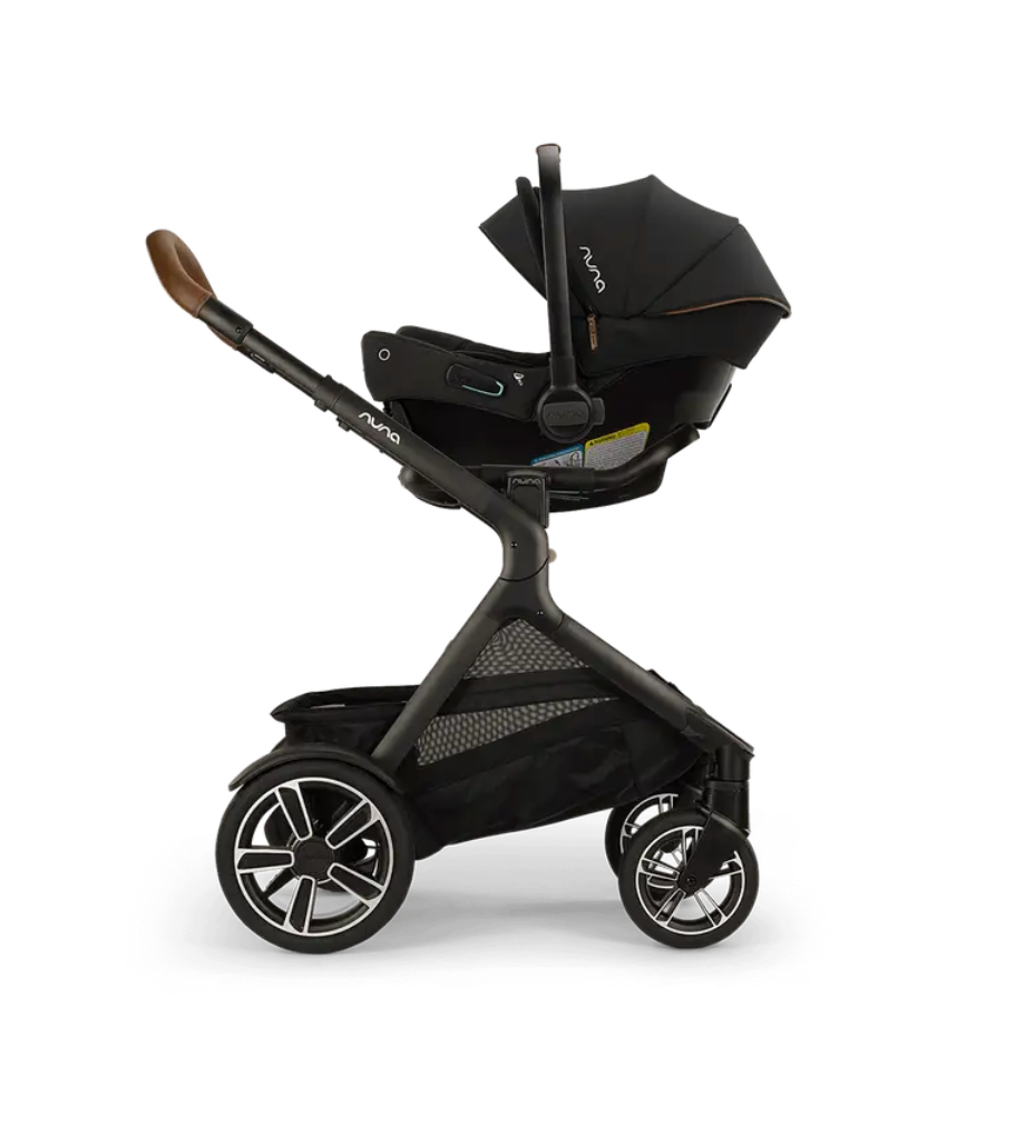 demi™ next + pipa™ urbn travel system